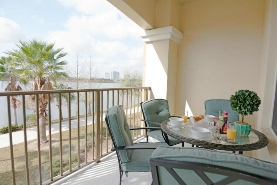 Modern Vacation Apartment With A Lake View At Vista Cay Resort Vc4816 Orlando Bagian luar foto
