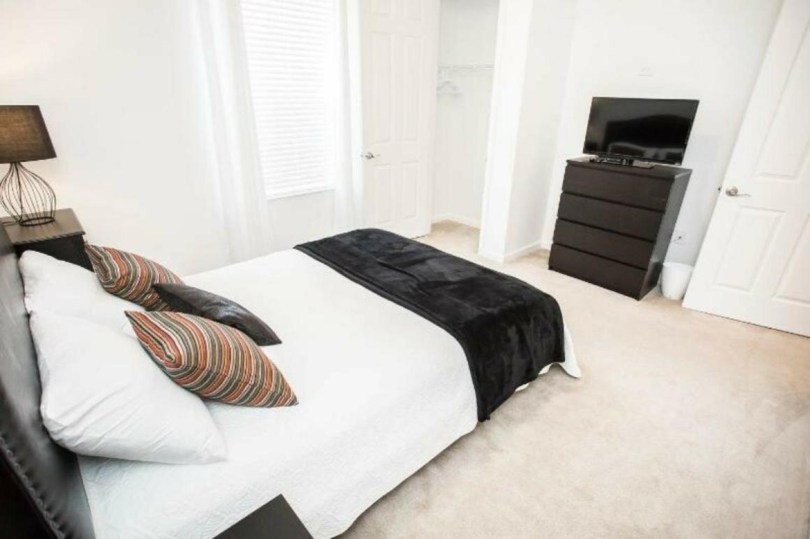 Modern Vacation Apartment With A Lake View At Vista Cay Resort Vc4816 Orlando Bagian luar foto